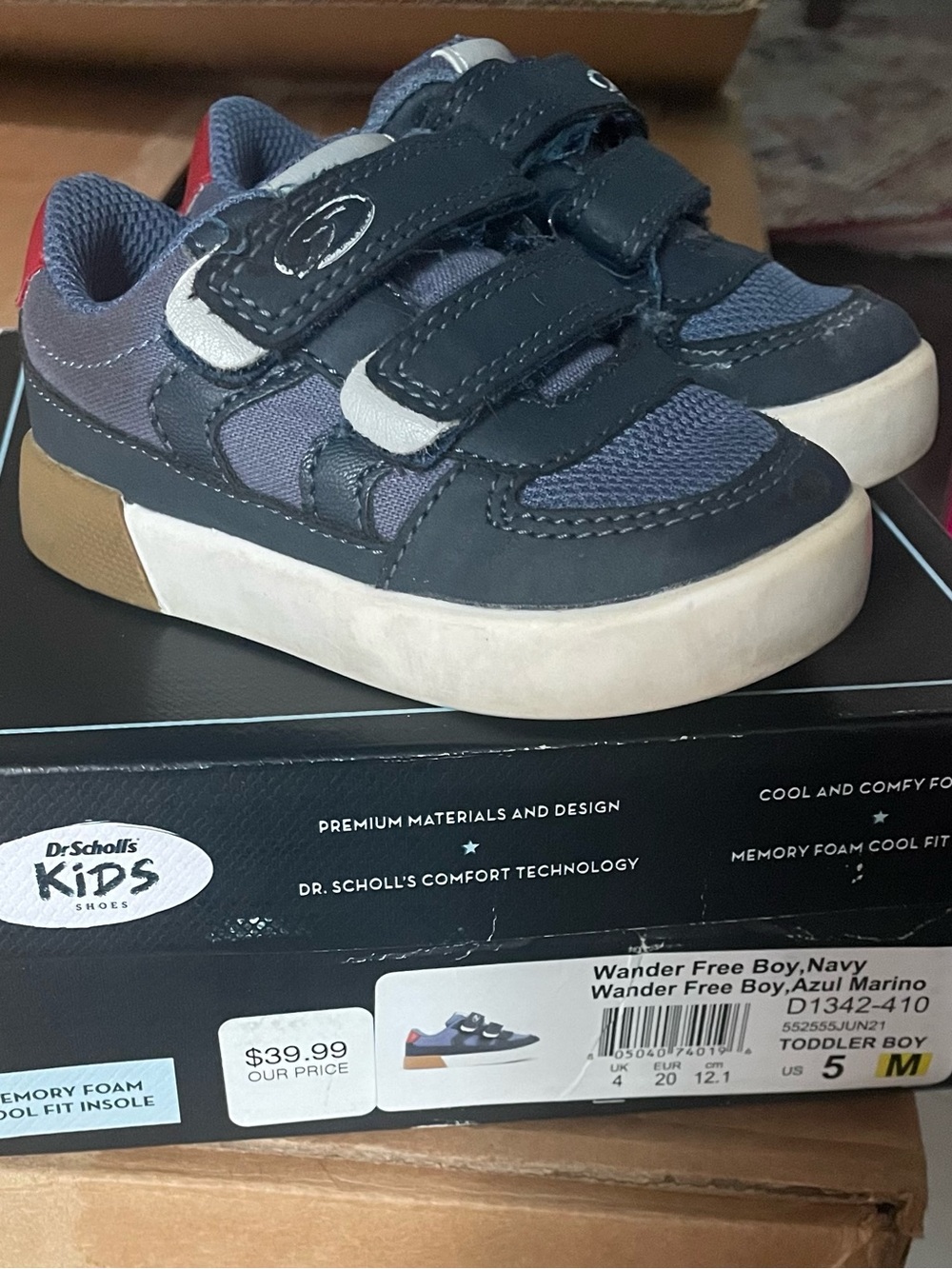 Dr. Scholl's Toddler Sneakers in Navy with Red Accent